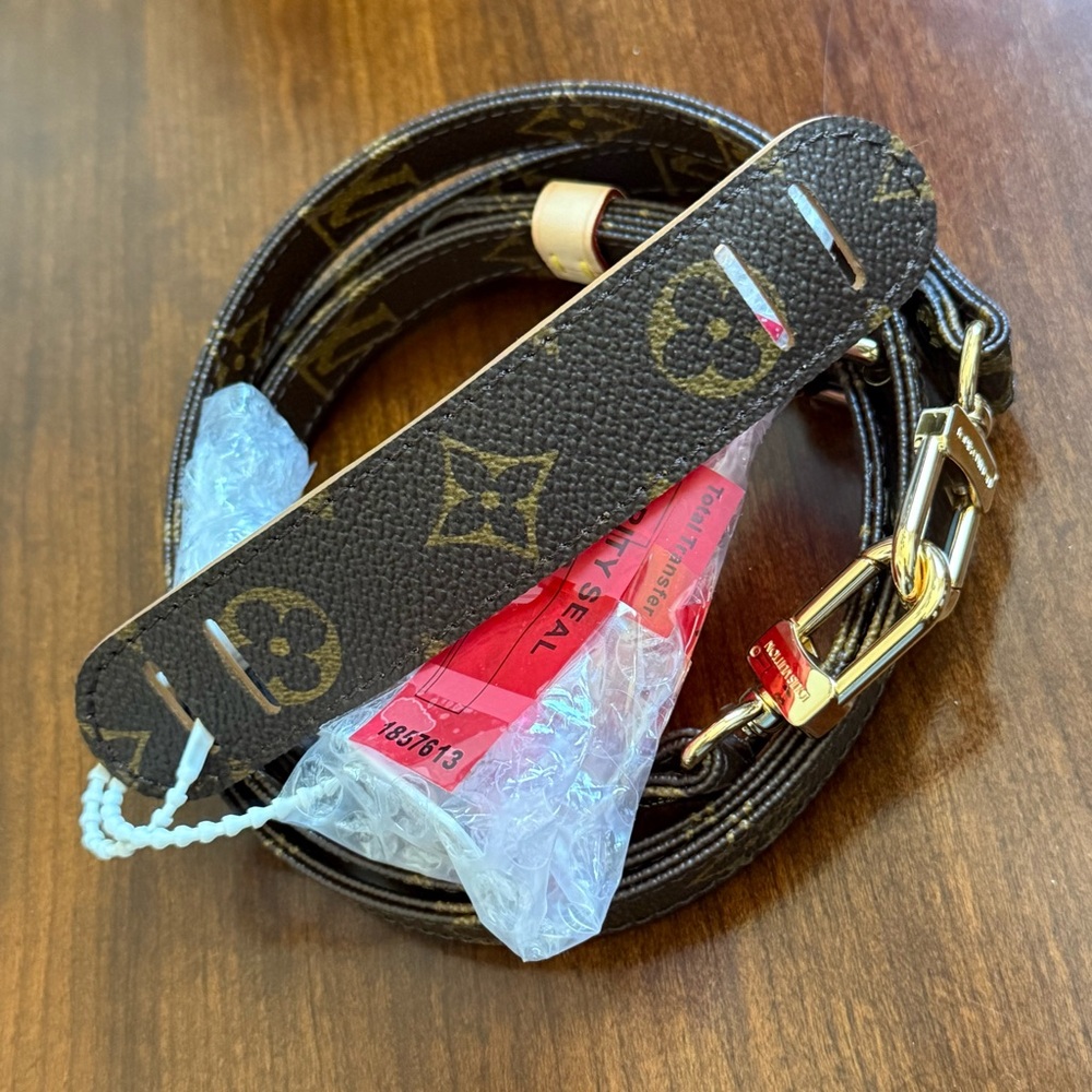 AUTHENTIC LOUIS VUITTON SHOULDER STRAP 16 MM MONOGRAM, MODEL J52315